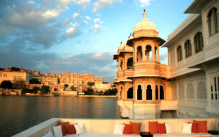 Lake Pichola Honeymoon Tour